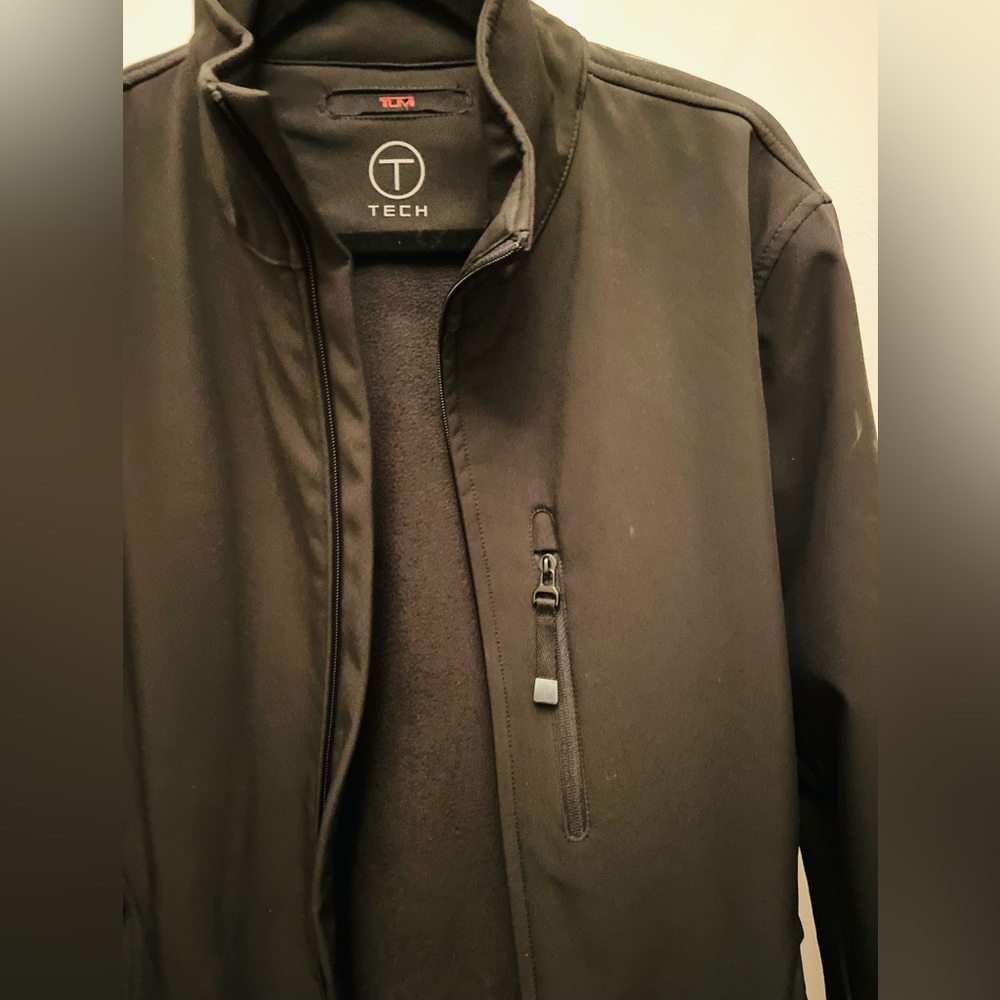 SALE-Tumi Tech sleek black jacket, M